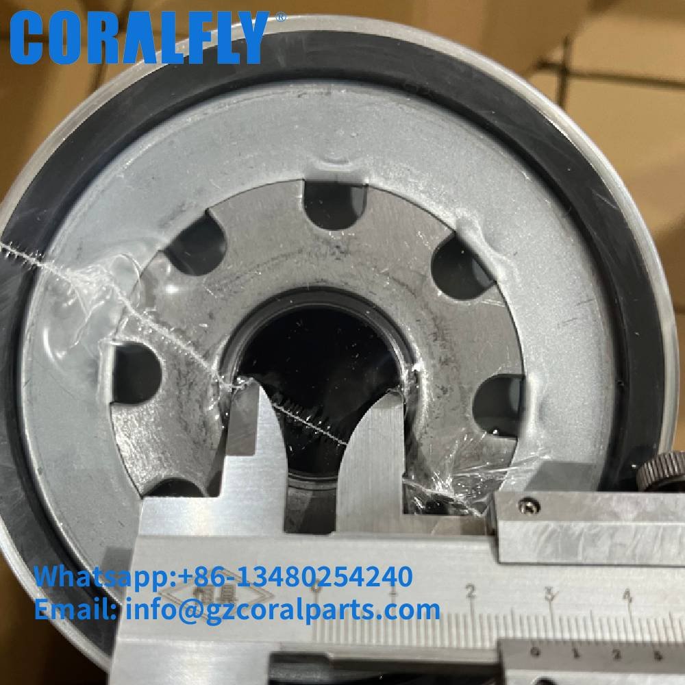 LF17503 B76 P550519 Oil Filter factory 23658092 Cross-Reference Volvo