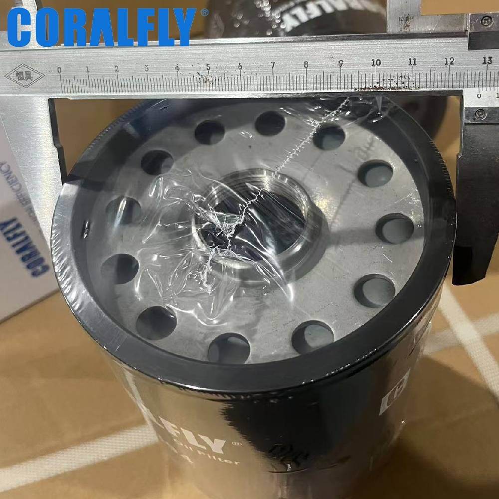 RE57394 LF3567 BT486 P558329 Tractor oil filter exporters