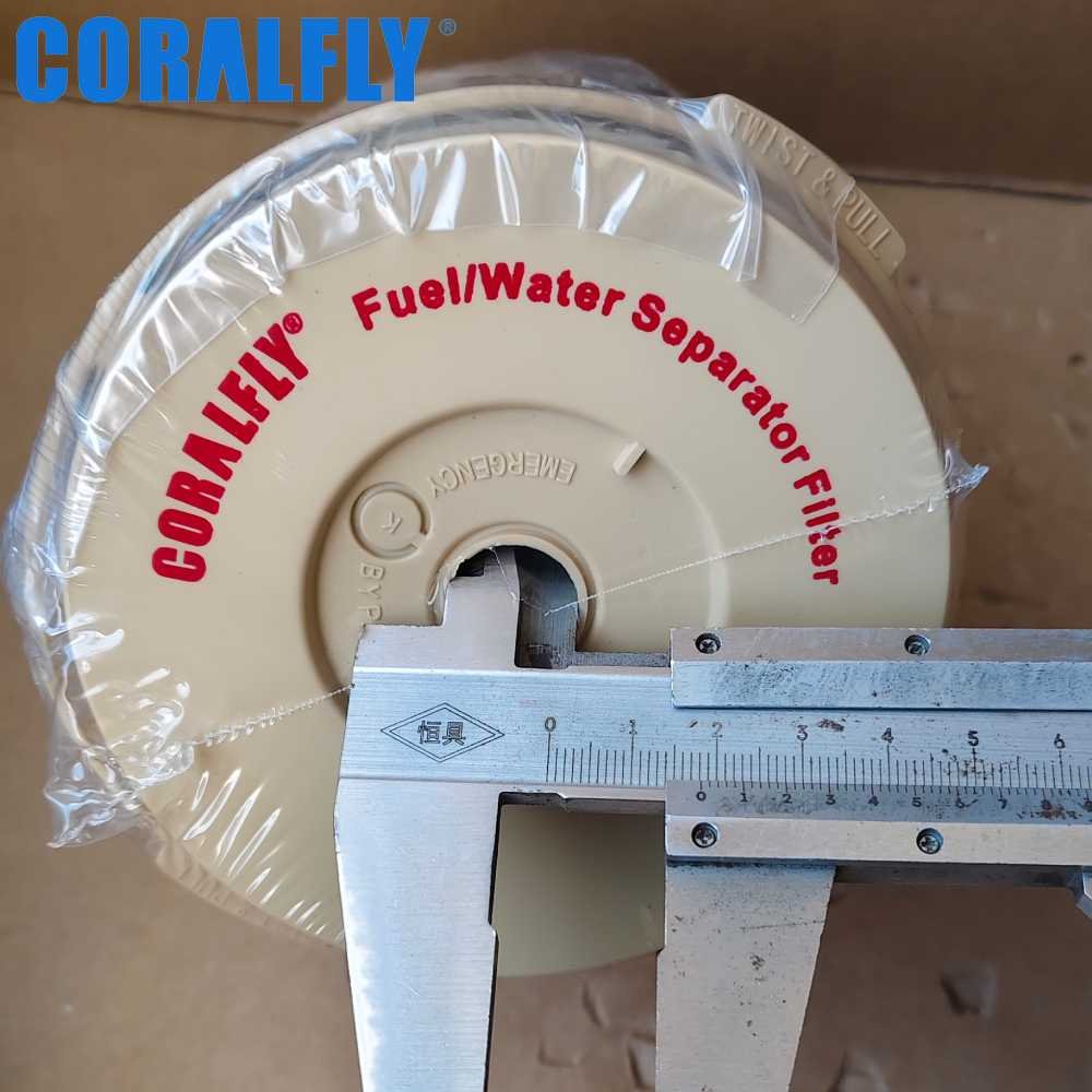 FS20403 P552044 PF7889-30 engine fuel Water Separtor filter factory