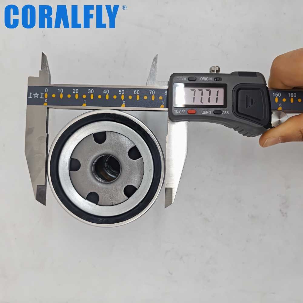 W71243 LF3335 P550335 BT223 china oil filter manufacturer